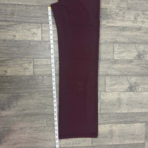 Athleta Women’s Straight Leg Elation Pants 1X – Burgundy Maroon Performance Yoga - Picture 13 of 15
